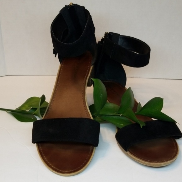 Rock & Candy Shoes - Rock & Candy strap ankle strap sandals